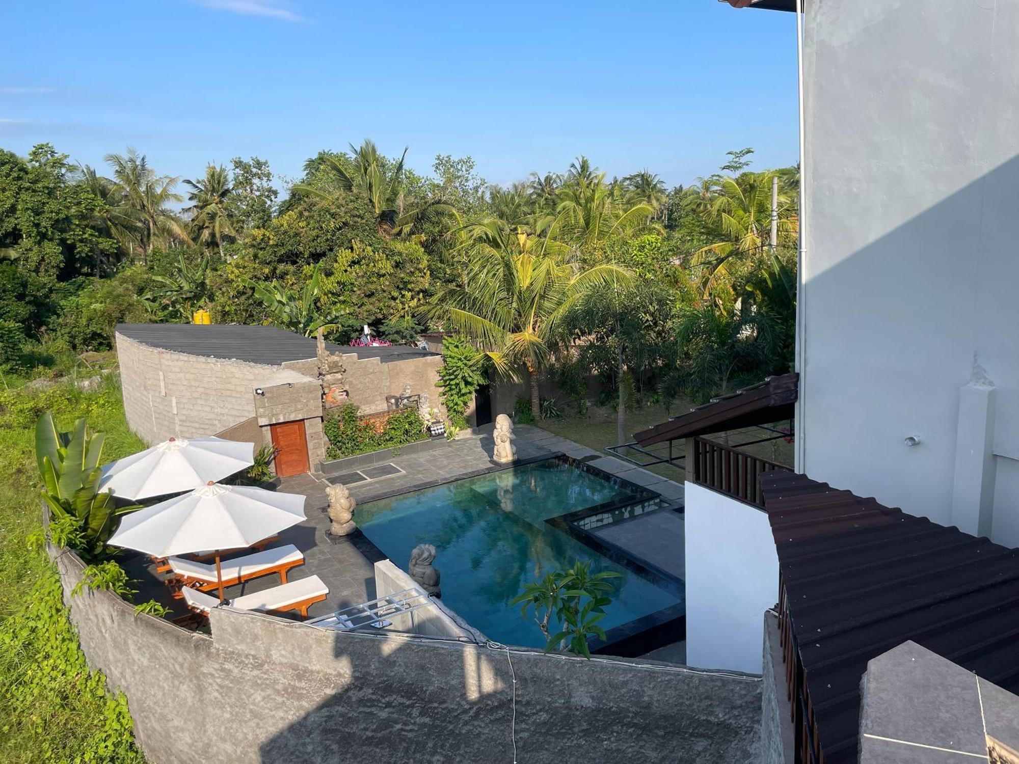 Nivaluma Hotell Ubud Exteriör bild